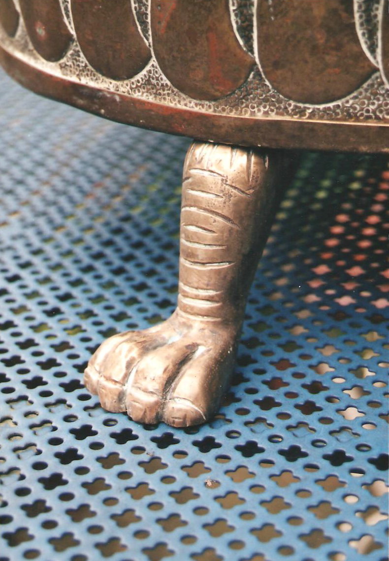Bronzen ketelvoet